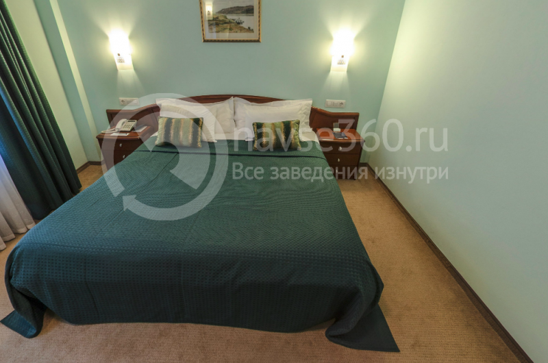 Спальня панорамного люкса